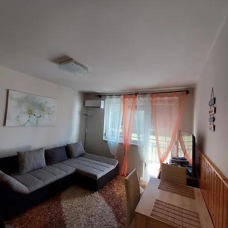 Apartament Dorka *
