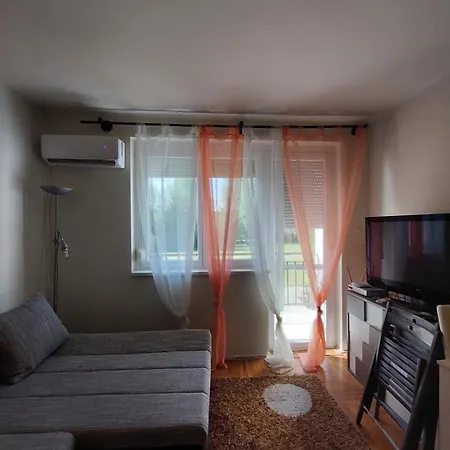 Apartment Dorka Vonyarcvashegy